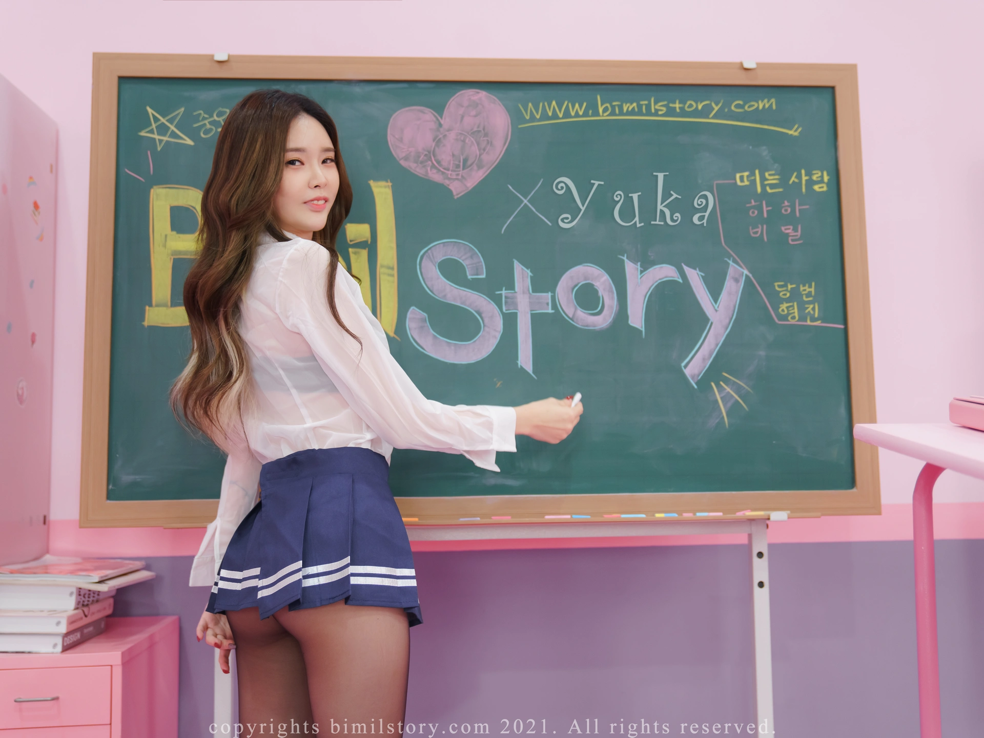 Yuka (유카) - NO.10 [Bimilstory] Yuka is in Secret Class 1