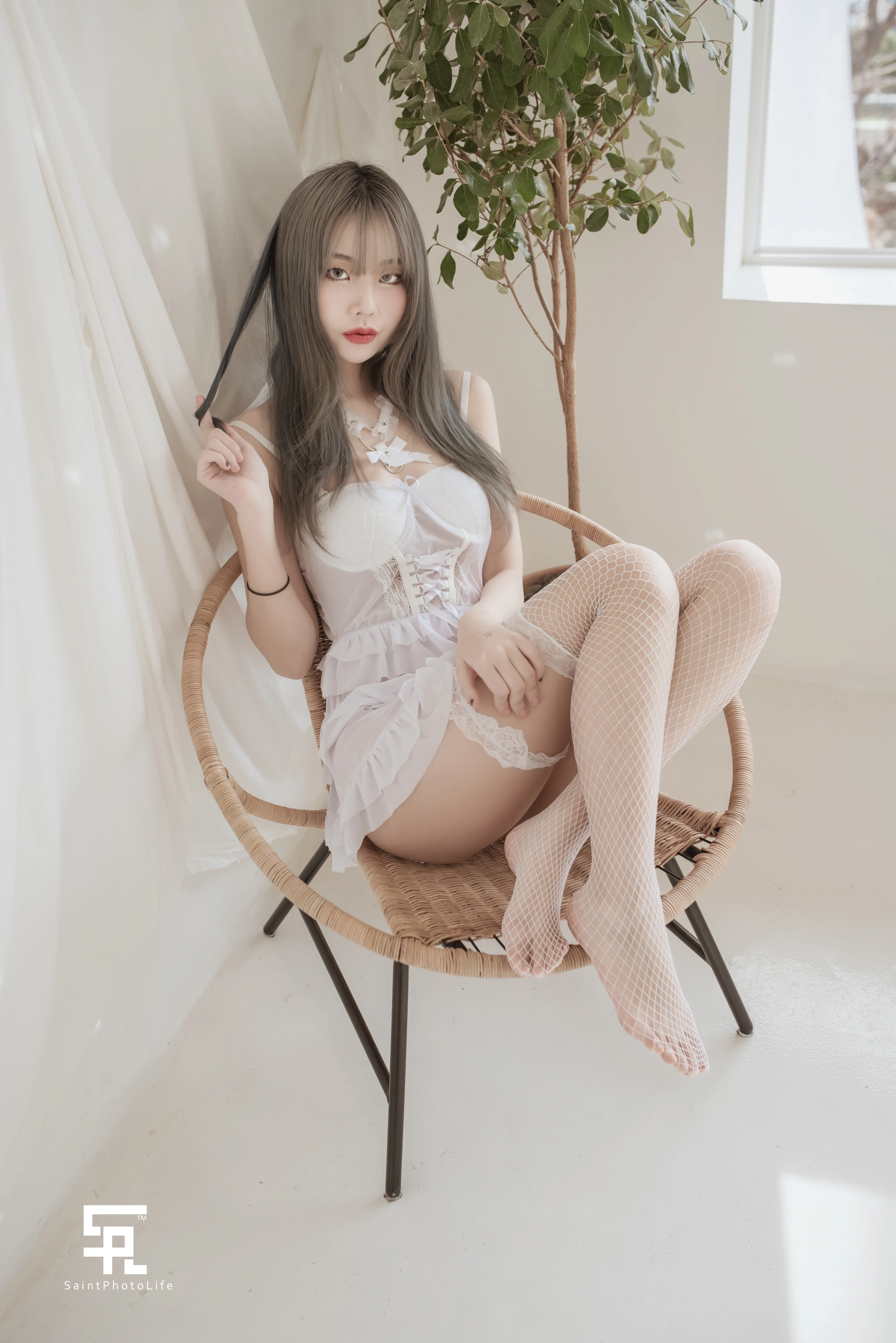 Yuna (윤아) - NO.01 [SAINT Photolife] Growing Up Vol.1 0